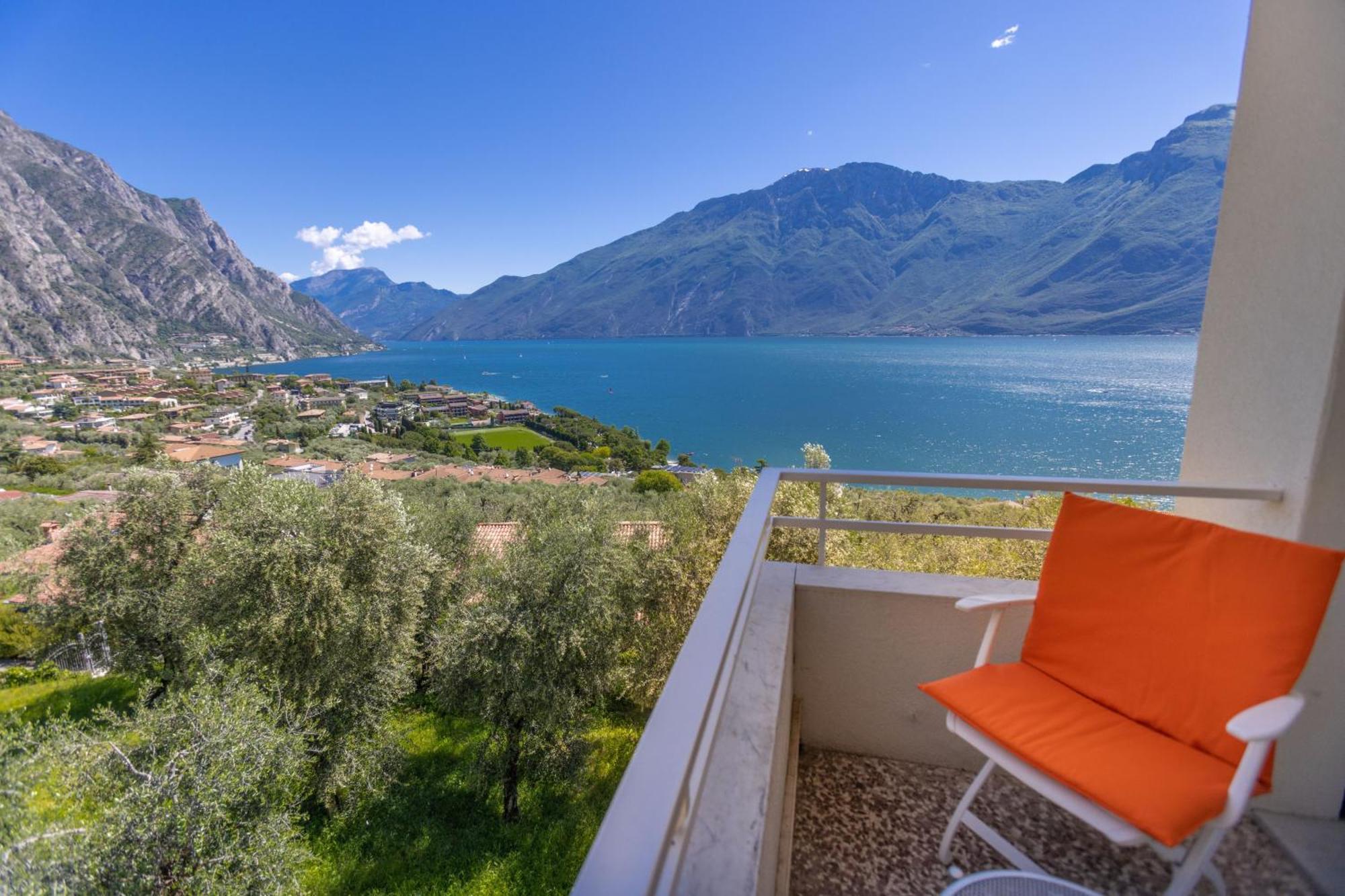 Hotel Villa Margherita Лимоне-суль-Гарда Экстерьер фото