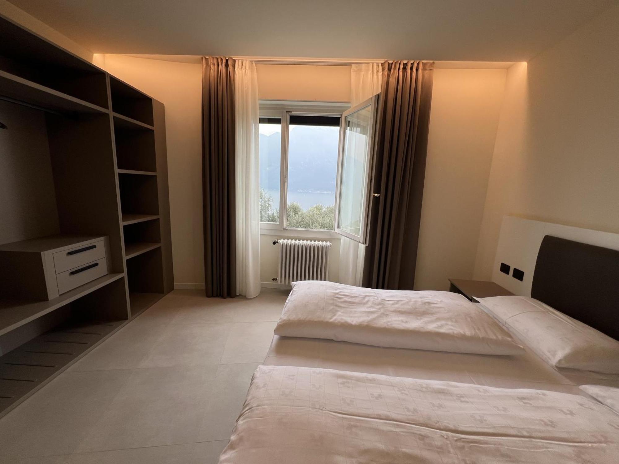 Hotel Villa Margherita Лимоне-суль-Гарда Экстерьер фото