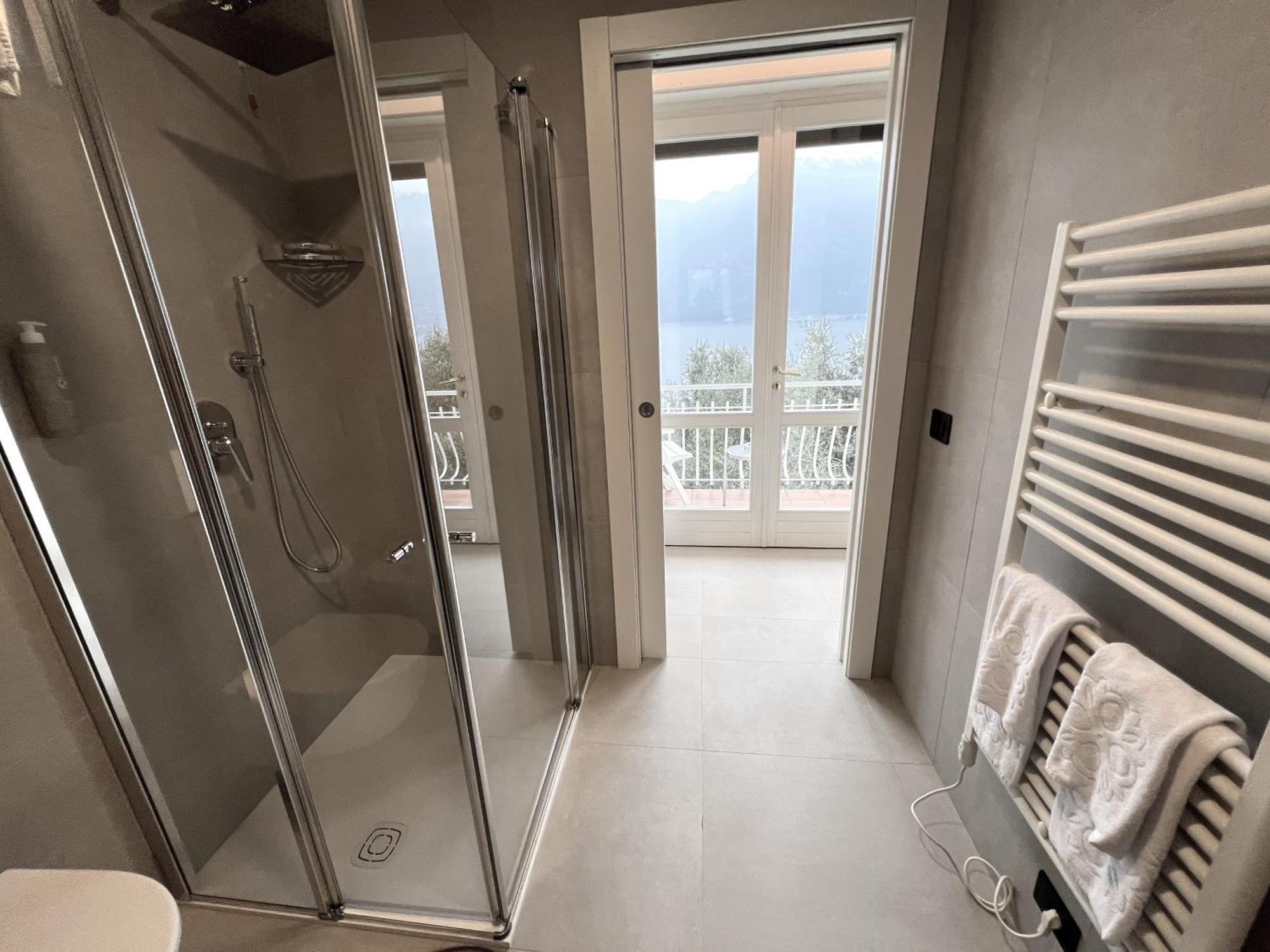 Hotel Villa Margherita Лимоне-суль-Гарда Экстерьер фото