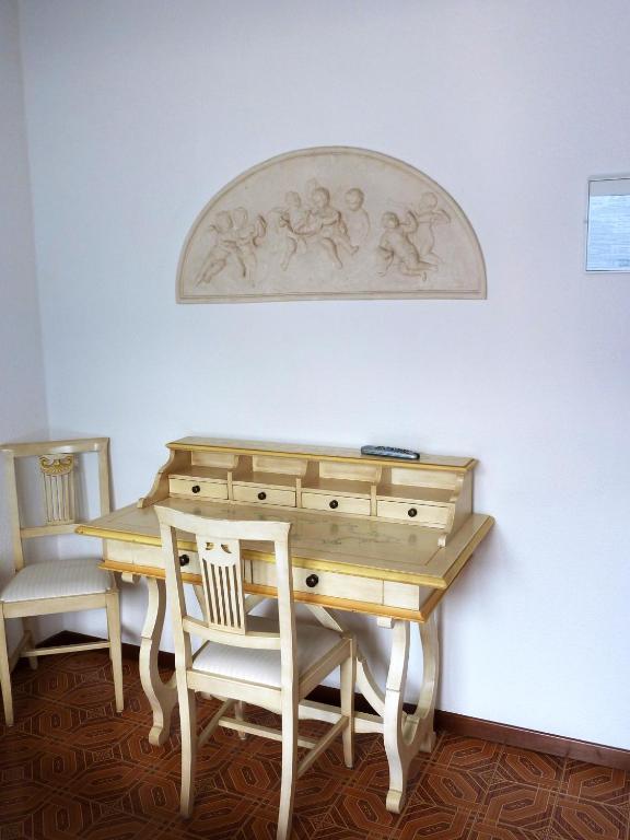 Hotel Villa Margherita Лимоне-суль-Гарда Номер фото