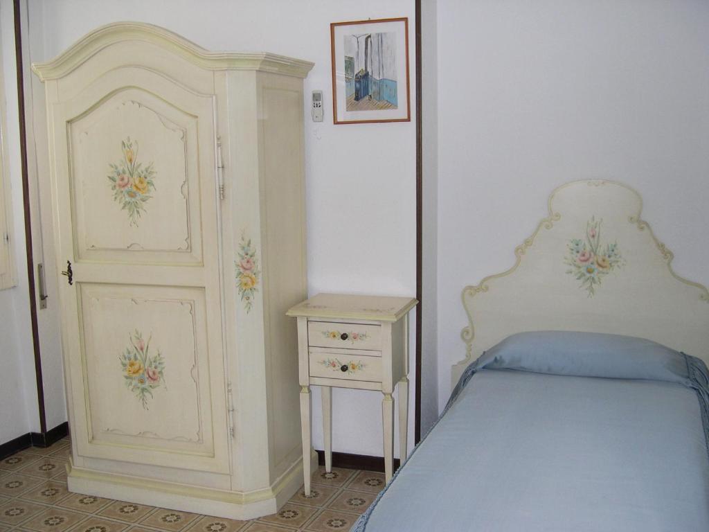Hotel Villa Margherita Лимоне-суль-Гарда Номер фото