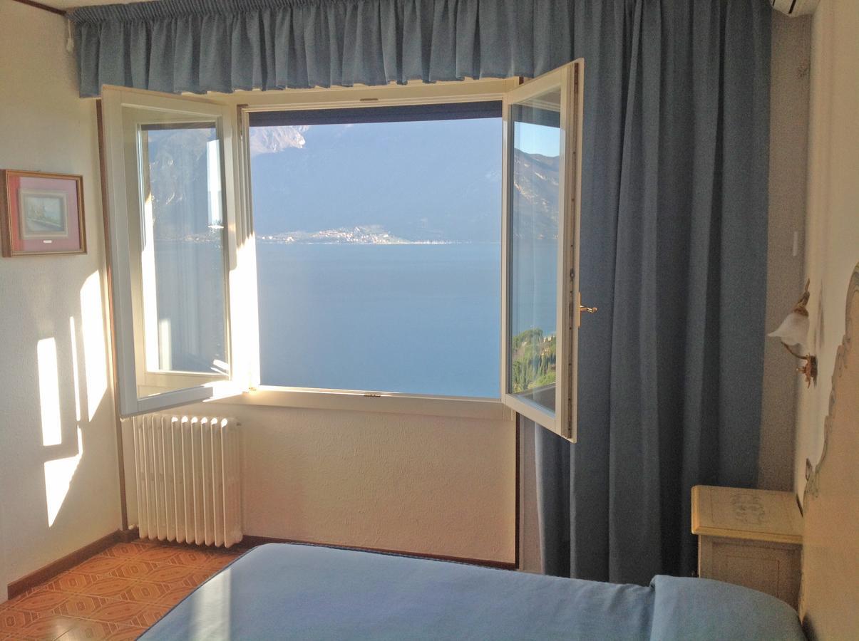 Hotel Villa Margherita Лимоне-суль-Гарда Экстерьер фото